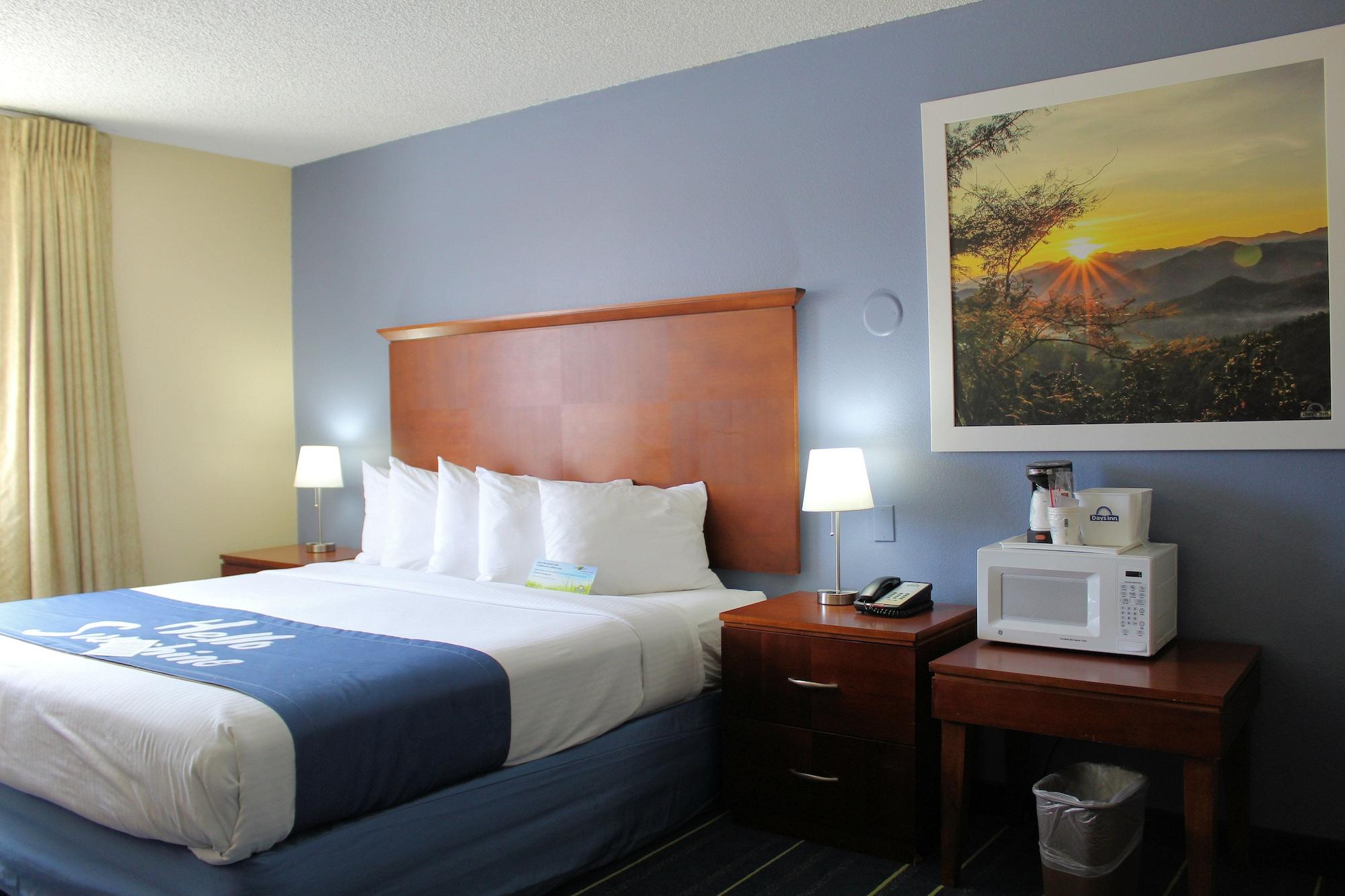 Days & By Wyndham Hotel 3*